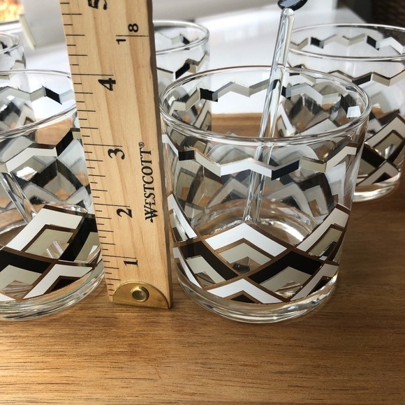 VINTAGE MCM short glass bar ware glasses black white metallic chevron print mod - Picture 11 of 11